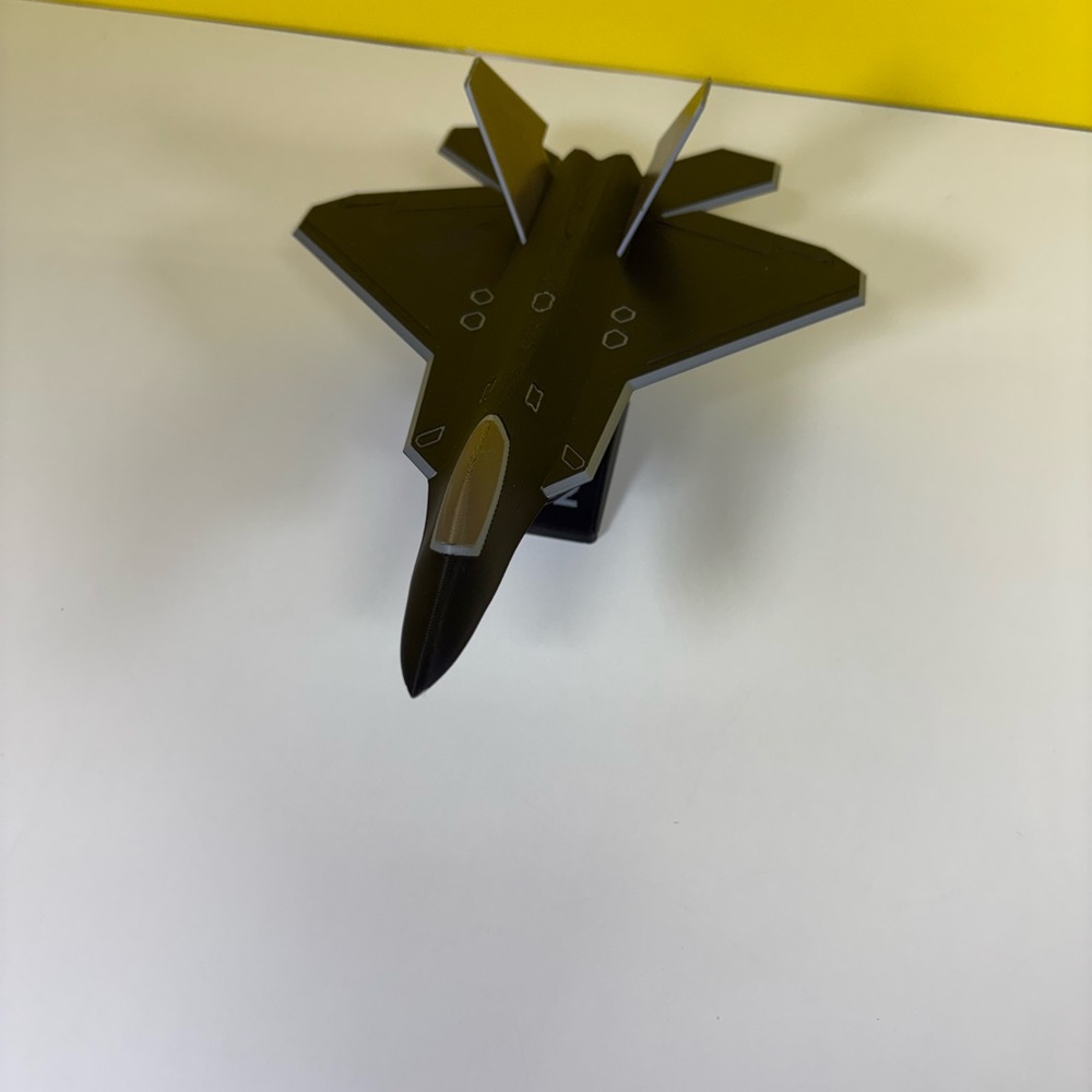 3D printed Lockheed Martin F-22 Raptor - Picture 4 of 5